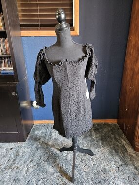 Luxxel Black Lace Puff-Sleeve Mini Dress womens size medium nwt